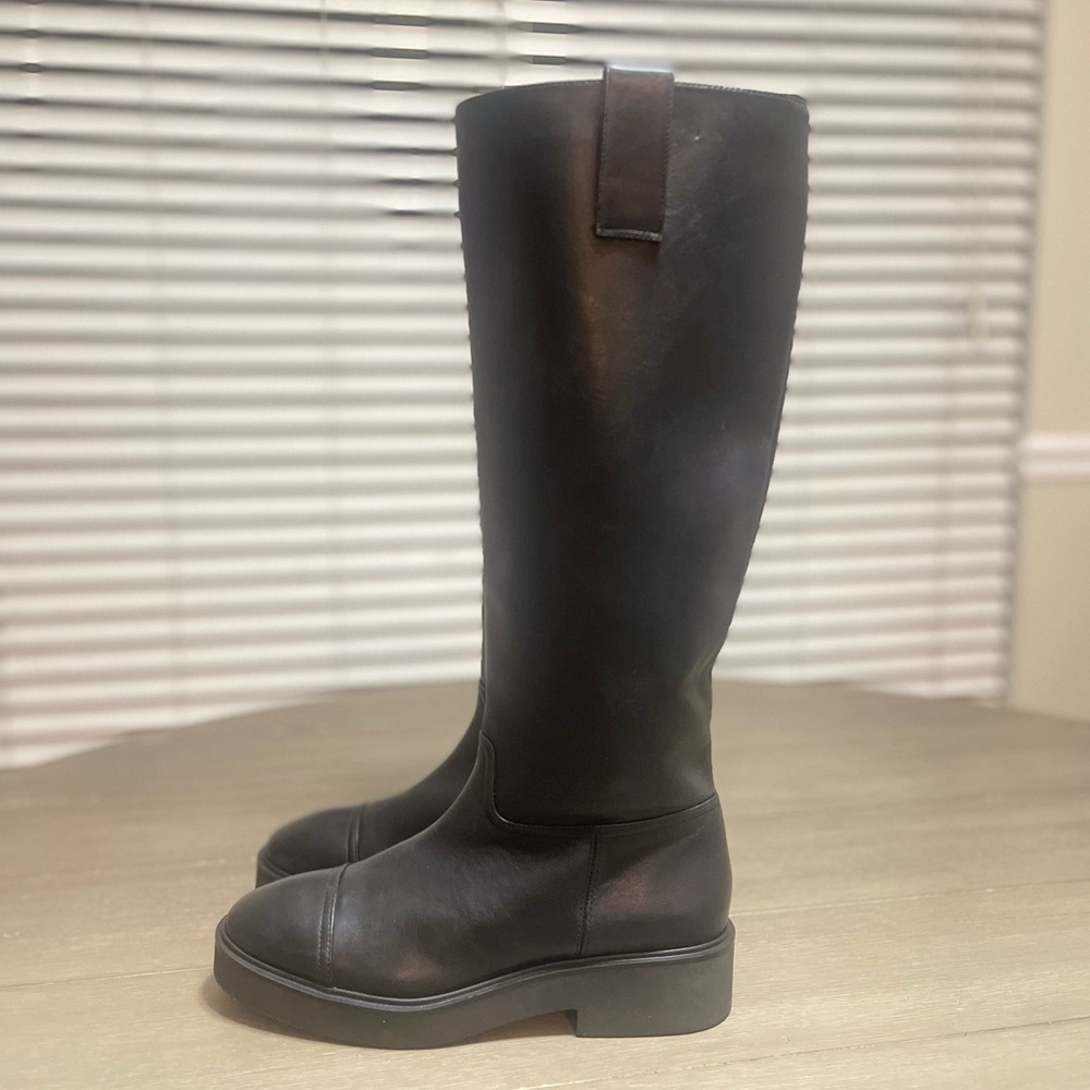 Stuart Weitzman Boots